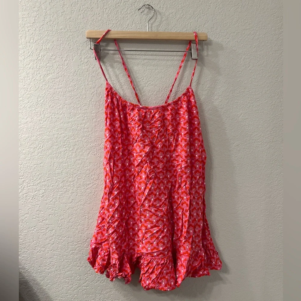 Mele Beach swimsuit cover up. Free size. One size. Pink eyelet‎ with pompoms.